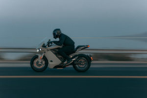 web_2022_ZERO_SRS_1W9A0477
