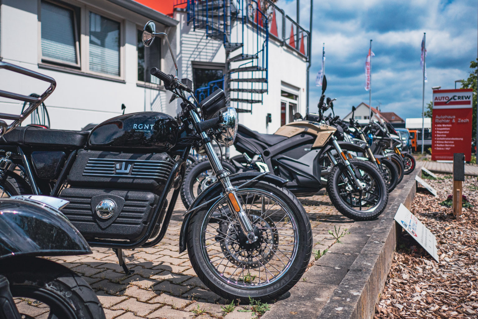 THE RGNT TURBO | Jetzt vorbestellen! | ELECTRIC HORSES