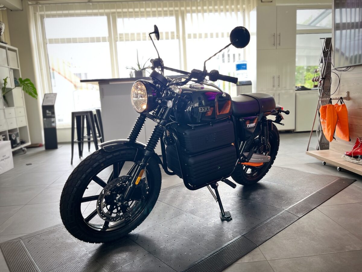 THE RGNT TURBO | 46 kW max. Leistung | Typ 2 | schwarz – Bild 8