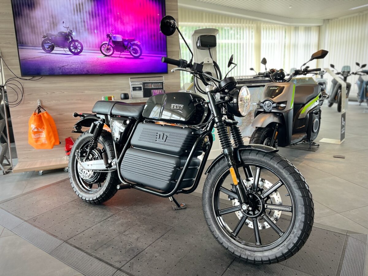 THE RGNT TURBO | 46 kW max. Leistung | Typ 2 | schwarz